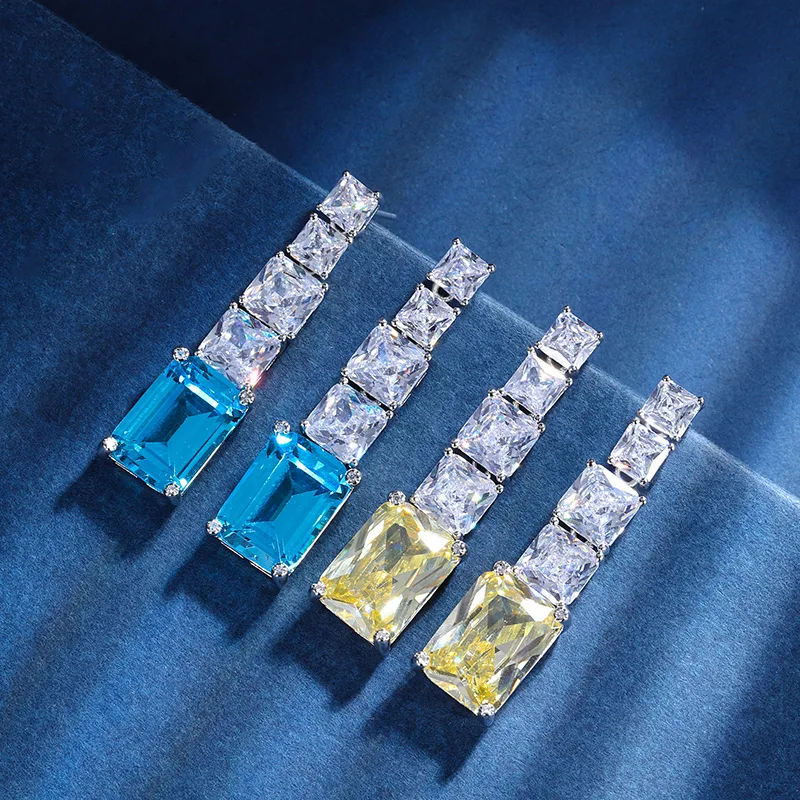 Body Jewelry Goth - Pendientes de Borla Cuadrados de Diamantes